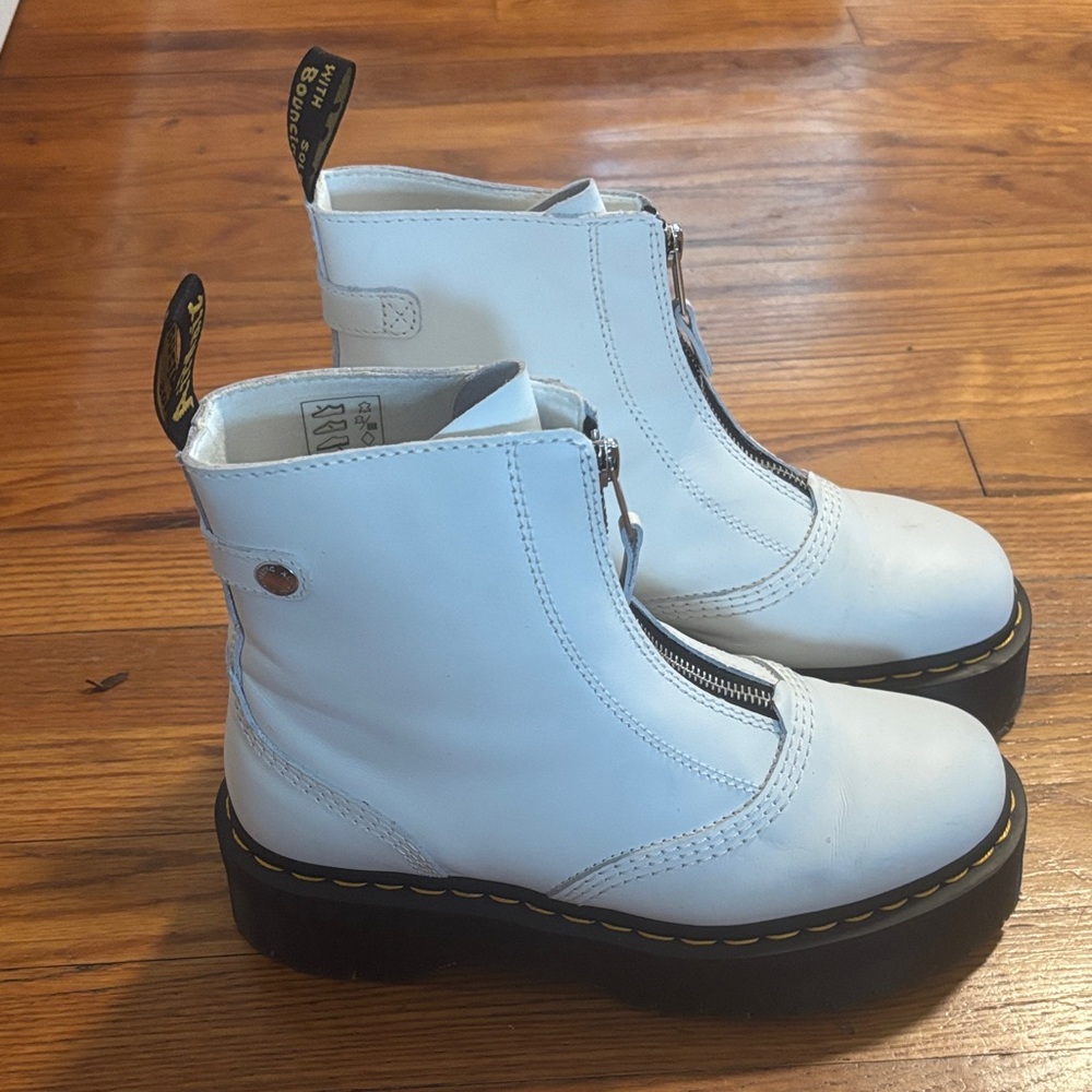 Dr. Martens White Jetta Boots